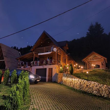 Casa Mia Resort 쿠프레스 외부 사진